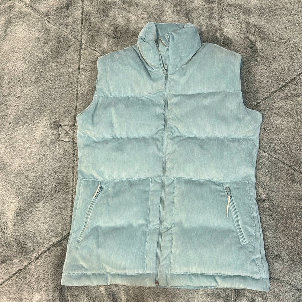 Vineyard Vines Oversized Corduroy Puffer Vest